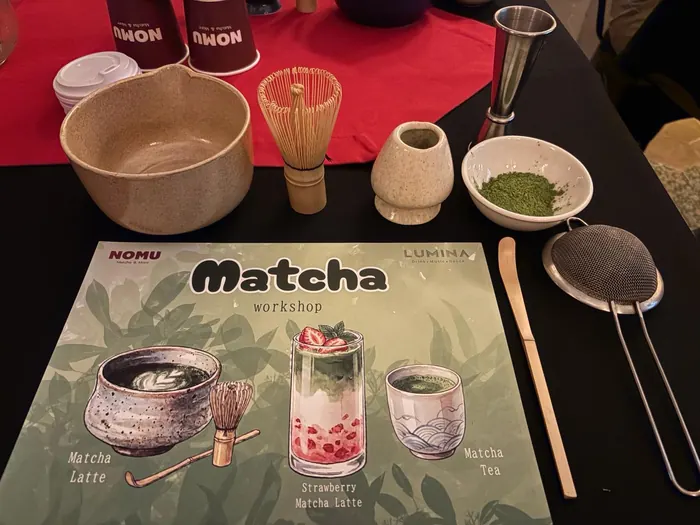 Matcha atölyesinde kullanılan malzemeler